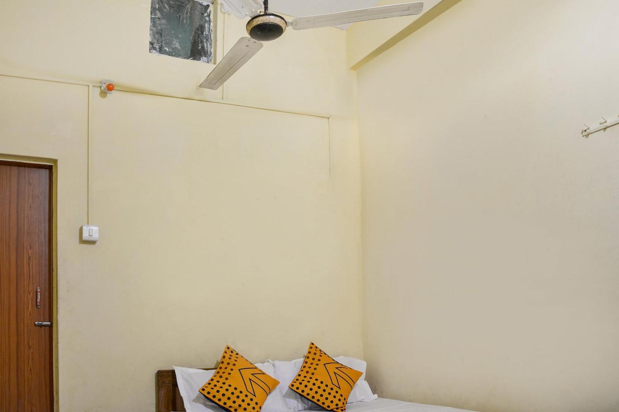 Hotel O Flagship The Residence Inn Brahmapur Εξωτερικό φωτογραφία